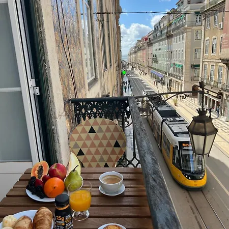 Lindo Com Varanda No Centro De Guest house Lisbon