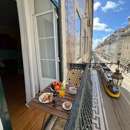 Lindo Com Varanda No Centro De Pensionat Lisboa
